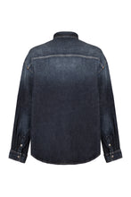 Load image into Gallery viewer, Overshirt in denim

