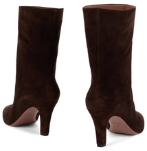 Load image into Gallery viewer, Suede boots
