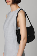 Load image into Gallery viewer, Sarah leather shoulder bag
