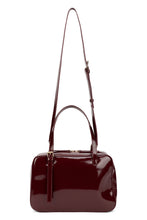 Load image into Gallery viewer, Shoulder bag in leather
