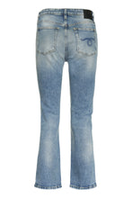 Load image into Gallery viewer, Cropped flared jeans
