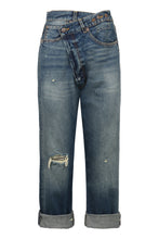 Load image into Gallery viewer, Cropped jeans
