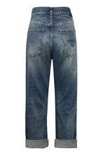 Load image into Gallery viewer, Cropped jeans
