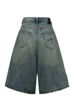 Load image into Gallery viewer, Denim bermuda shorts
