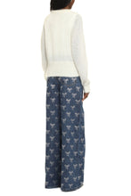 Load image into Gallery viewer, Wide-leg jeans
