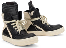 Load image into Gallery viewer, Leather Geobasket sneakers
