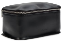 Load image into Gallery viewer, Medium Beauty Case in leather
