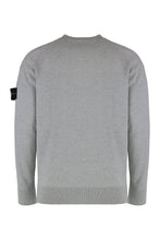 Load image into Gallery viewer, Round neck sweater in wool
