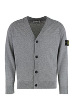 Load image into Gallery viewer, Wool cardigan
