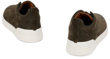 Load image into Gallery viewer, Low-top sneakers in suede
