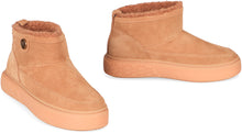 Load image into Gallery viewer, Yoko suede ankle boots
