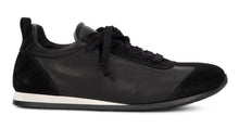 Load image into Gallery viewer, Sneakers in leather
