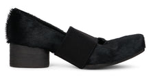 Load image into Gallery viewer, Slippers with fur
