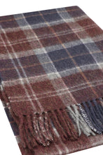 Load image into Gallery viewer, Braden scarf in wool
