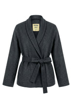 Load image into Gallery viewer, Jacket made of mixed silk and cashmere with belt
