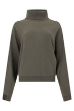 Load image into Gallery viewer, Turtleneck in wool and cashmere
