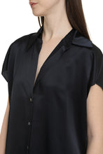 Load image into Gallery viewer, Silk blouse
