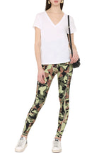 Load image into Gallery viewer, Cotton T-shirt
