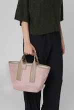 Load image into Gallery viewer, Furla Piuma M Tote
