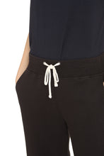 Load image into Gallery viewer, Cotton cropped trousers
