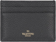 Load image into Gallery viewer, Rockstud leather card holder
