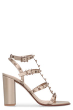 Load image into Gallery viewer, Rockstud Leather sandals
