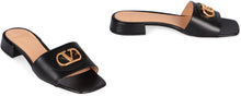 Load image into Gallery viewer, VLogo leather sandals
