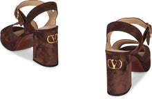 Load image into Gallery viewer, Fawcette suede sandals
