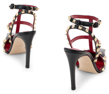 Load image into Gallery viewer, Pumps Rockstud in leather
