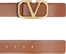 Load image into Gallery viewer, VLogo Signature Reversible leather belt
