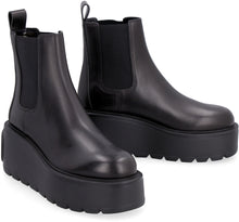 Load image into Gallery viewer, Valentino Garavani - Uniqueform leather platform ankle boots
