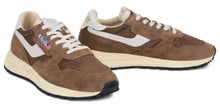 Load image into Gallery viewer, Sneakers in suede and fabric
