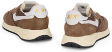 Load image into Gallery viewer, Sneakers in suede and fabric
