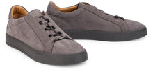 Load image into Gallery viewer, Sneaker in nubuck
