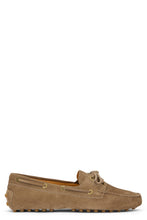 Load image into Gallery viewer, Loafer in Suede leather beige
