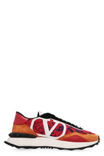 Load image into Gallery viewer, Valentino Garavani - Lacerunner low-top sneakers
