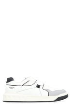 Load image into Gallery viewer, One Stud Low-top sneakers
