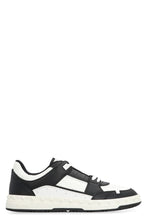Load image into Gallery viewer, Freedots Low-top sneakers
