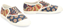 Load image into Gallery viewer, Bay By Bay low-top sneakers
