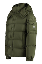 Load image into Gallery viewer, Vezere short down jacket
