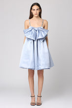 Load image into Gallery viewer, Satin dress
