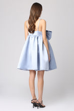 Load image into Gallery viewer, Satin dress
