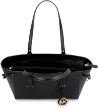 Load image into Gallery viewer, Voyager leather tote
