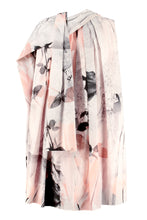 Load image into Gallery viewer, Printed silk dress
