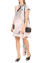 Load image into Gallery viewer, Printed silk dress
