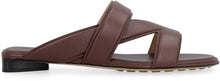 Load image into Gallery viewer, Flat Band leather sandals
