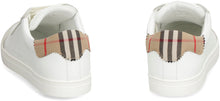 Load image into Gallery viewer, Leather low-top sneakers
