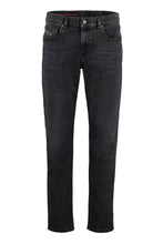 Load image into Gallery viewer, 2019 D-Strukt 09b83 slim fit jeans
