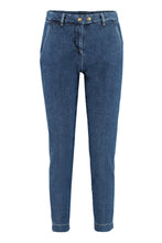 Load image into Gallery viewer, Regular-fit cropped jeans
