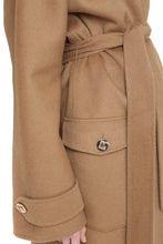 Load image into Gallery viewer, Belted wool cloth coat
